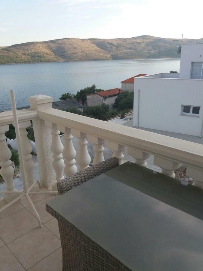 Apartments Prpic Seget Vranjica Exterior photo