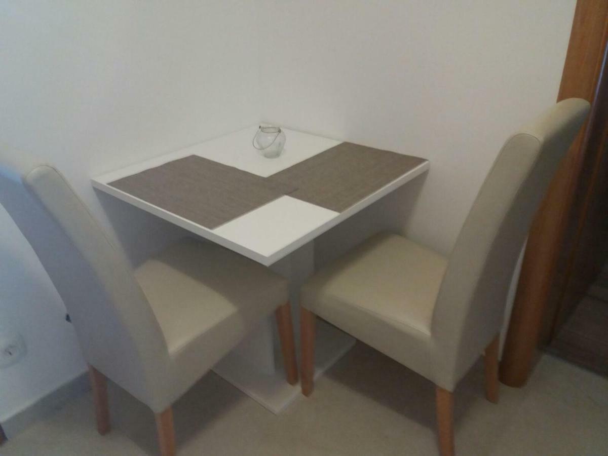 Apartments Prpic Seget Vranjica Room photo